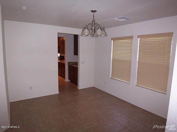 5th image of 4082 E Palm Beach Dr