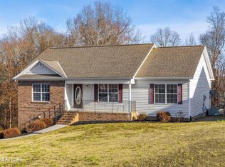 208 Whispering Hills Dr SE, Cleveland, TN 37323