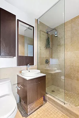 Rented by Compass | media 21