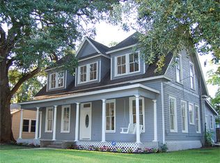 502 W Blum St, Alvin, TX 77511