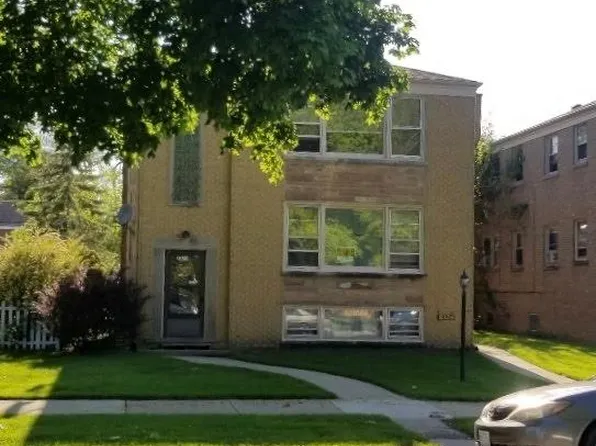 8326 Central Park Ave, Skokie, IL 60076