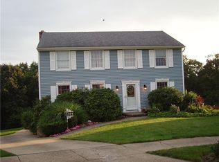 224 Inverness Dr, Coraopolis, PA 15108