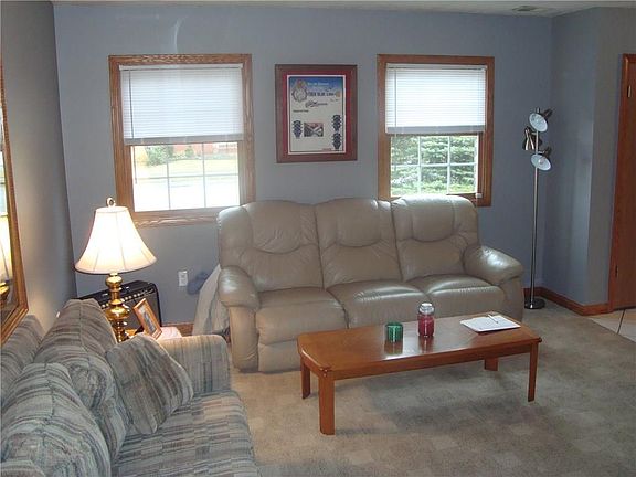 5th image of 4617 Pineview Ct