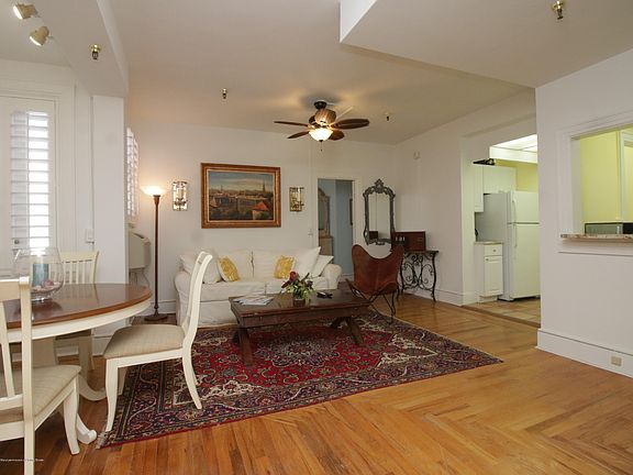 3rd image of 235 Sunrise Ave Penthouse 3