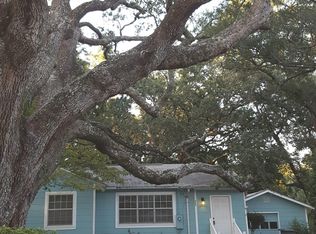 343 Brooks St SE, Fort Walton Beach, FL 32548