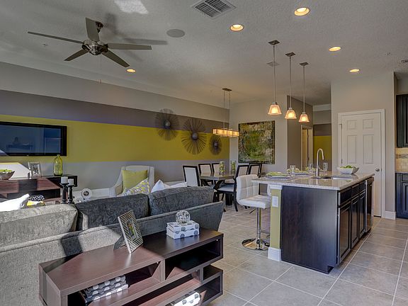 Open floorplan for entertaining