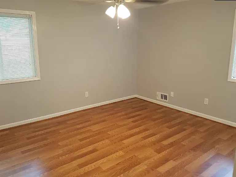 4396 Janice Dr — Photo 9