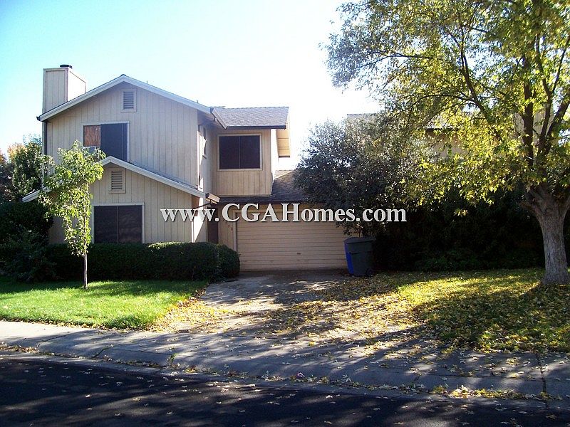 1st image of 2990 Leonor Dr