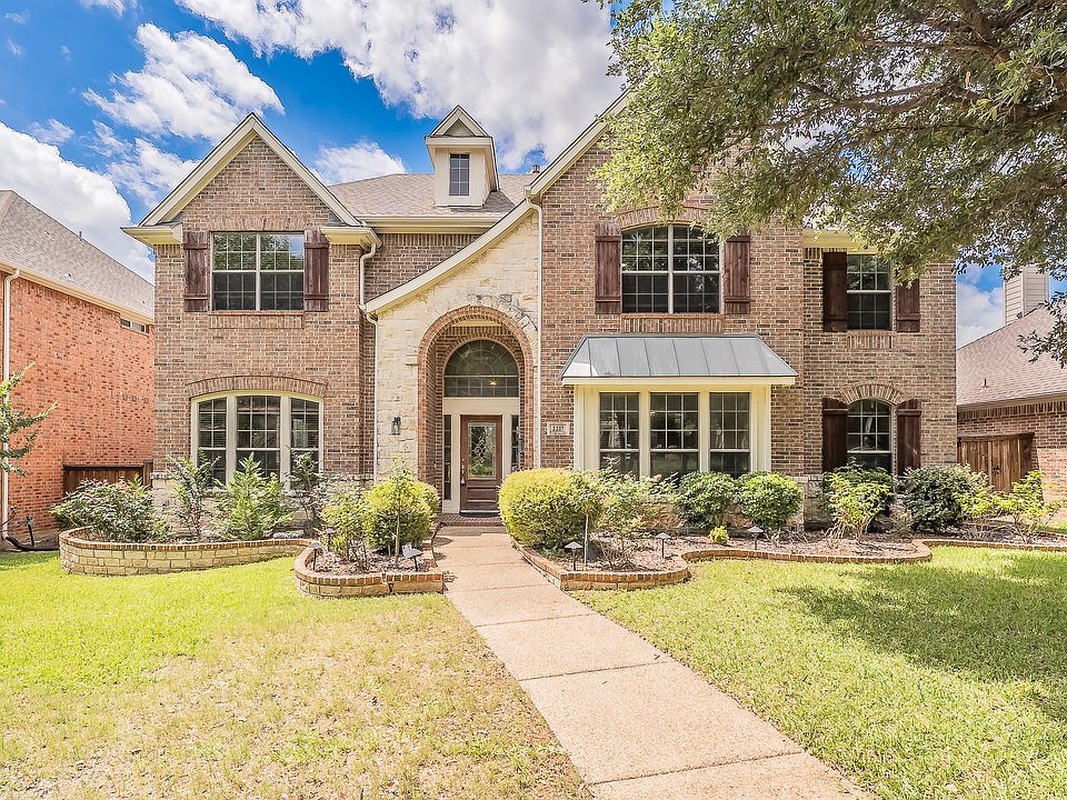 1st image of 2217 Stonehenge Ln