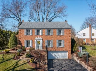 2184 Clairmont Dr, Pittsburgh, PA 15241
