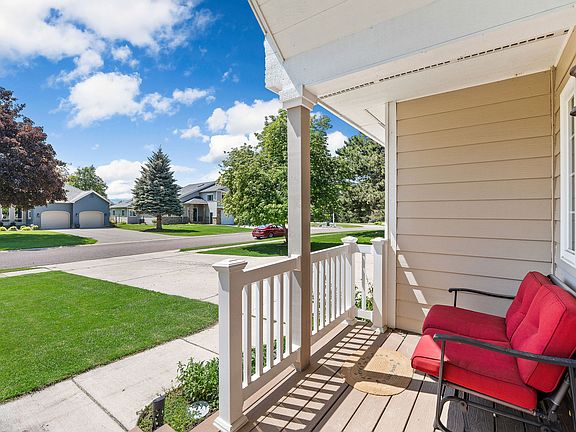 4th image of 149 River View Dr