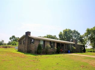 3099 County Road 19, Groveoak, AL 35975