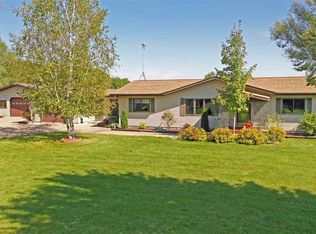 N8684 Swamp Rd, Ogdensburg, WI 54962