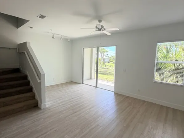 13430 Hidden Palms Cv Unit 20, Fort Myers, FL 33908