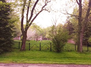 6900 69th Pl, Paddock Lake, WI 53168