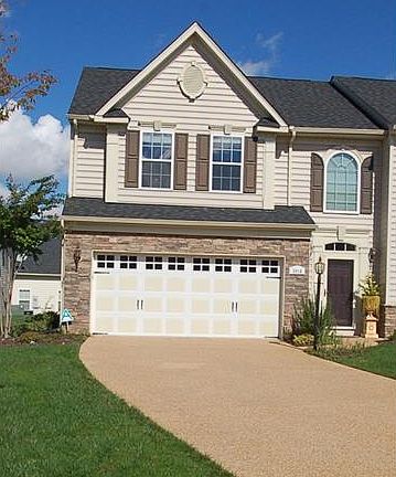 2nd image of 3016 Calabria Ct