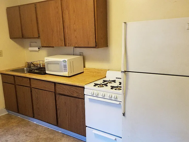 621 Melwood Ave #2 — Photo 5