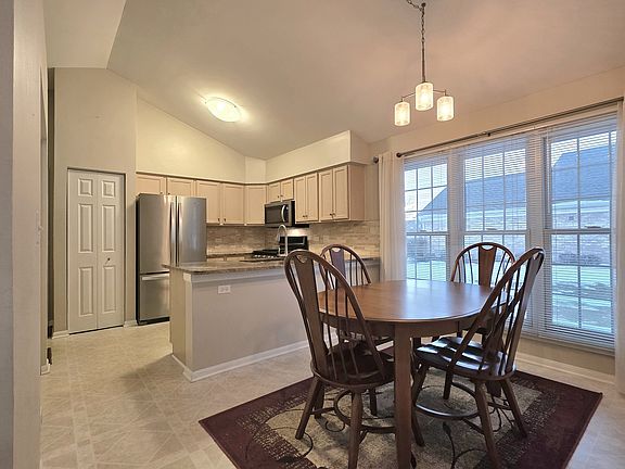 4th image of 7832 Bristol Park Dr