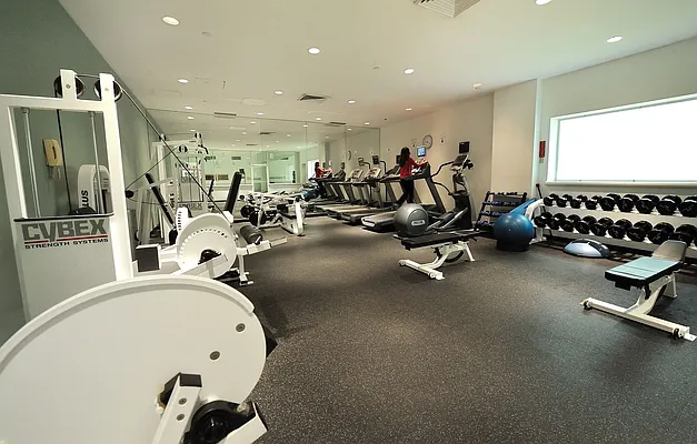 Rented by Compass | media 23