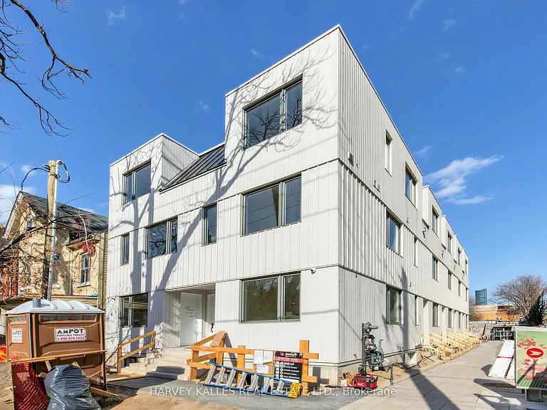45 Bellevue Ave #2B — Photo 15