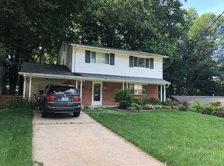 8433 Thames St, Springfield, VA 22151