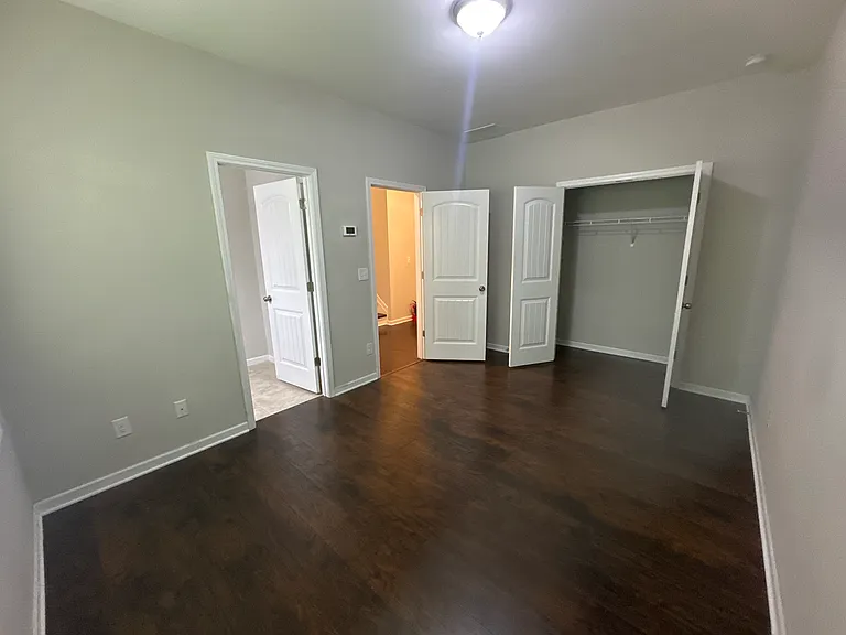 701 Sunset Park Dr — Photo 27