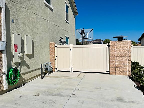 4th image of 31156 Petal Cir