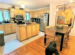 159 Huntington St #1, Brooklyn, NY 11231