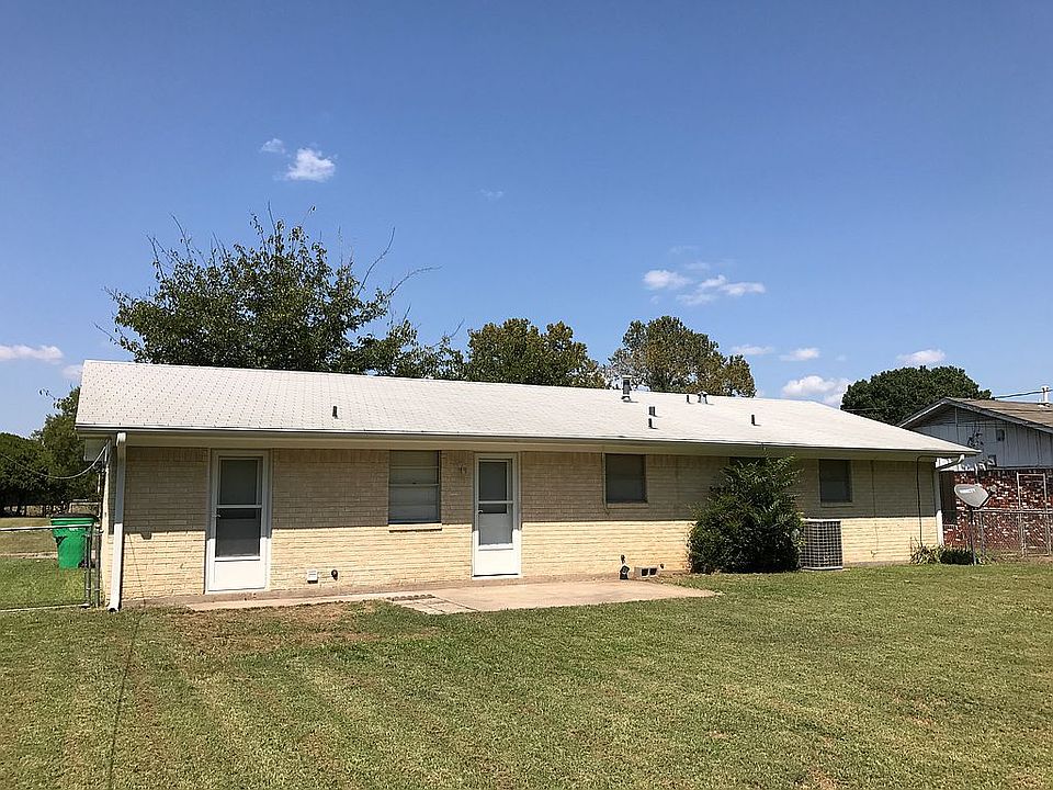 1408 Lynwood St, Gainesville, TX 76240 Zillow