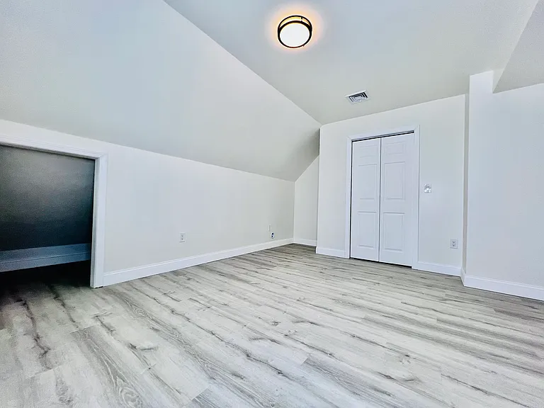 164 Ashburnham St #2 — Photo 16