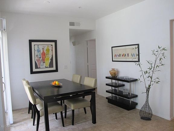 4th image of 7401 W Arrowhead Clubhouse Dr Unit 1068