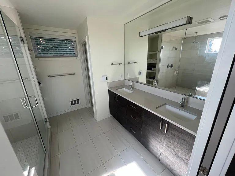 30 Florentia St — Photo 10