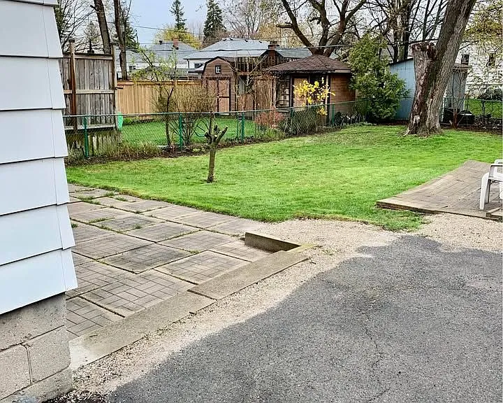 74 Vanbrugh Ave — Photo 19
