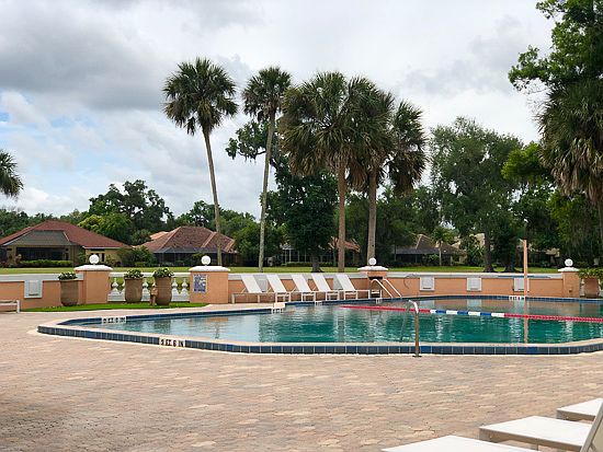 3rd image of 3686 Muirfield Dr