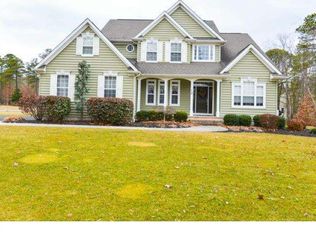 12 Holly Hills Ln, Alloway, NJ 08302