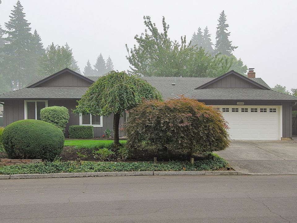 1st image of 13905 NE 82nd St