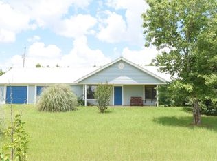 135 Kitetown Rd, Seale, AL 36875