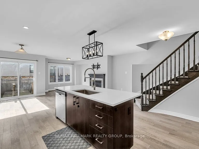 600 Parade Dr — Photo 9