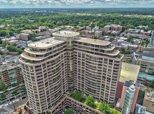 807 Davis St Unit 1211, Evanston, IL 60201