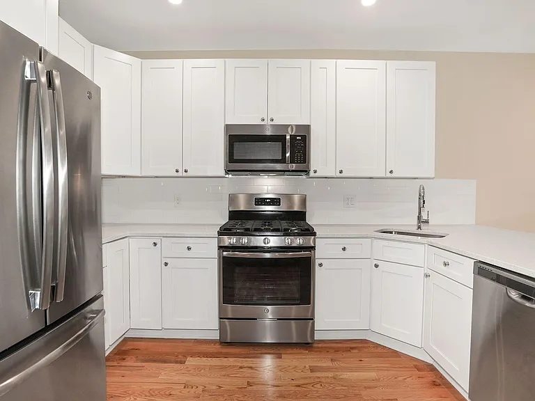 26 Florida Ave NE #1 — Photo 2