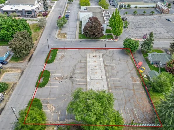 109 & 111 N Perrine Rd, Spokane, WA 99206
