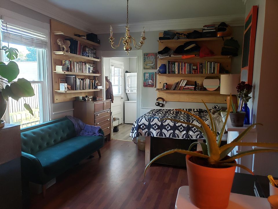 1st image of 516 S Laurel St #B