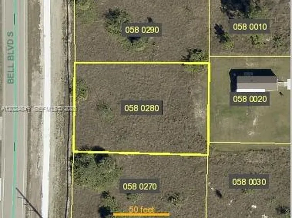1039 Bell Blvd S, Lehigh Acres, FL 33974