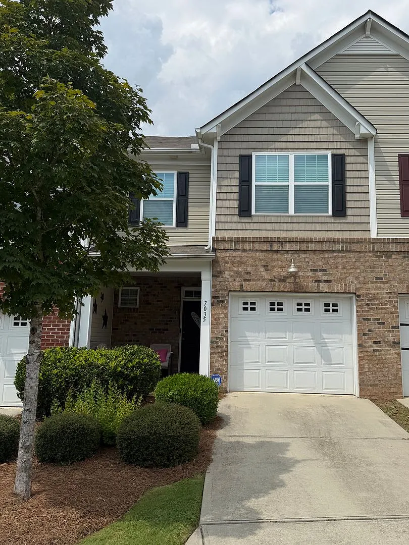 Exclusively Offered by Muse Realty Rentals, LLC — Photo 1