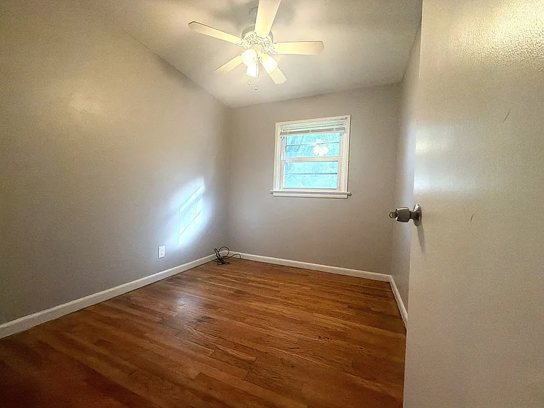 38 Fenwick Dr — Photo 8
