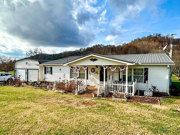 3rd image of 2641 Stanley Valley Rd