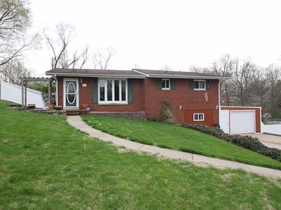 567 Brookwood Dr, East Alton, IL, 62024
