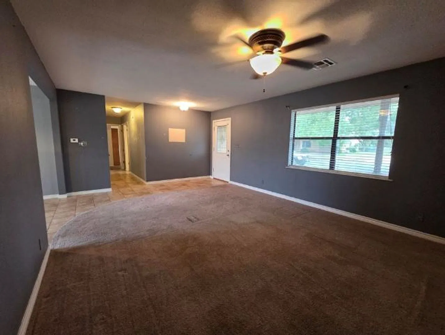 For Lease!! — Photo 3