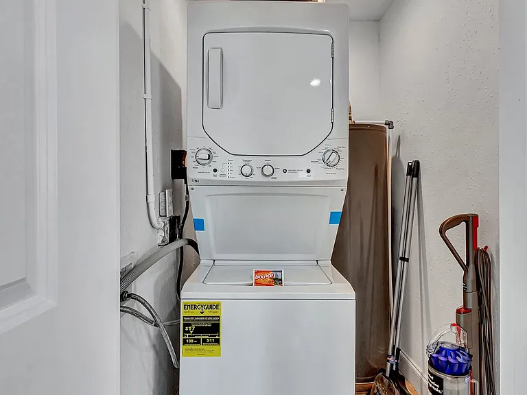 2963 Bahia Vista St — Photo 22