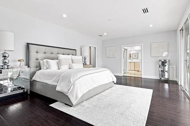 4 bed, 6.0 bath, 5068 sqft, $7,500 — Photo 4